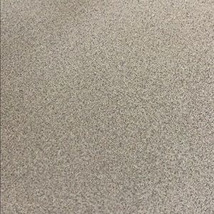 Meet your Posher, Winnifer